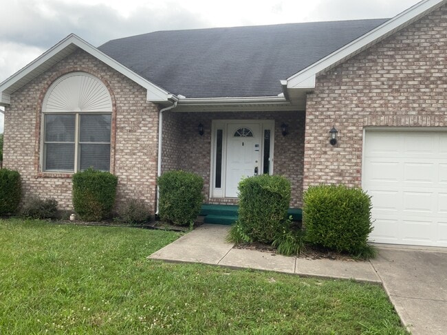 property at 5692 Cottonwood Ct