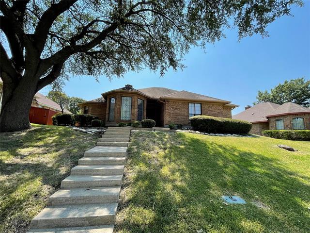 property at 700 Dartbrook Dr