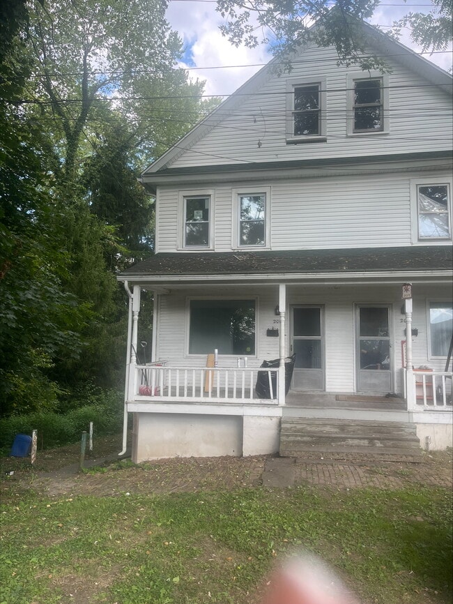 206 Welles St in Nanticoke, PA - Building Photo - Building Photo