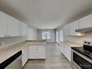 13 Sutters Mill Ct in Columbia, SC - Building Photo - Building Photo