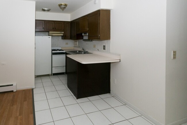 2629 N Hampden Ct, Unit A03W in Chicago, IL - Foto de edificio - Building Photo