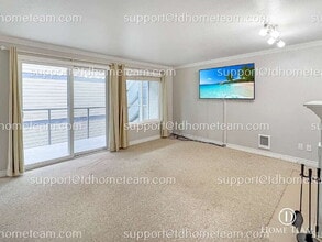 1311 12th Ave S in Seattle, WA - Foto de edificio - Building Photo