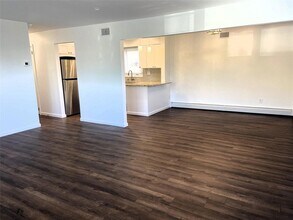 473 Franklin Blvd, Unit Main in Long Beach, NY - Building Photo - Building Photo