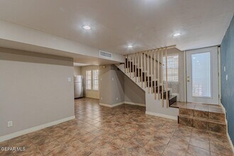 11105 La Quinta Pl in El Paso, TX - Building Photo - Building Photo
