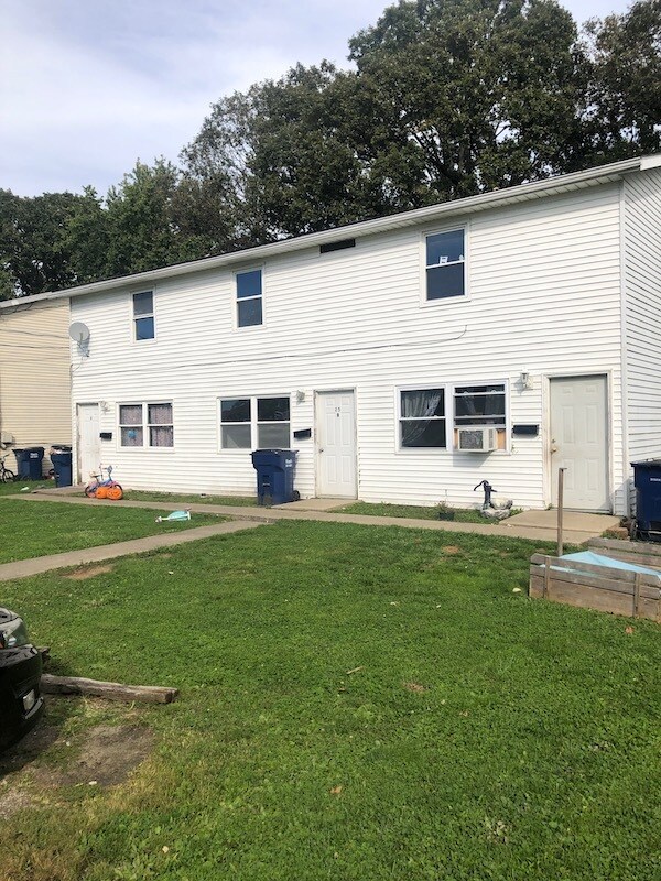 25 6th St Apartments and Nearby Shelby Apartments For Rent Shelby, OH