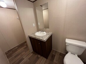 13910 Anchor Ct in Willis, TX - Building Photo - Building Photo