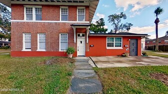 907 Copeland St in Jacksonville, FL - Building Photo