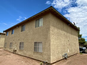 2853 Wheelwright Dr in Las Vegas, NV - Building Photo - Building Photo