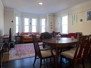 828 Parker St in Boston, MA - Building Photo - Building Photo