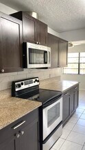97 Lariat Cir in Boca Raton, FL - Building Photo - Building Photo