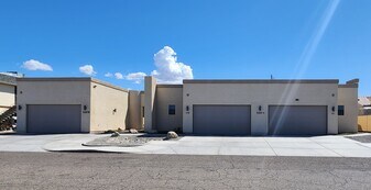 1120 Catalina Dr, Unit A101 in Lake Havasu City, AZ - Building Photo