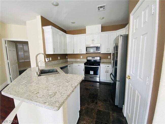 property at 286 Duck Hollow Ave