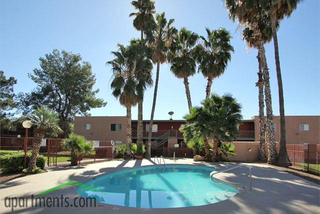 Mountain Shadows Apartments in Tucson, AZ - Building Photo - Building Photo