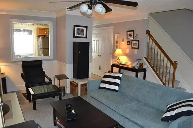 property at 305 Autumn Leaf Way