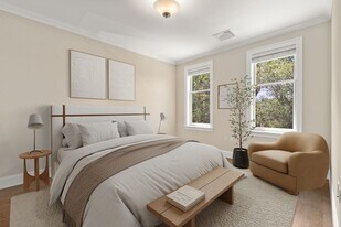 23 Englewood Ave, Unit 306 in Brookline, MA - Building Photo