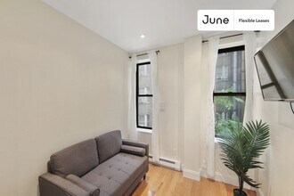 235 W 109th St in New York, NY - Building Photo - Building Photo