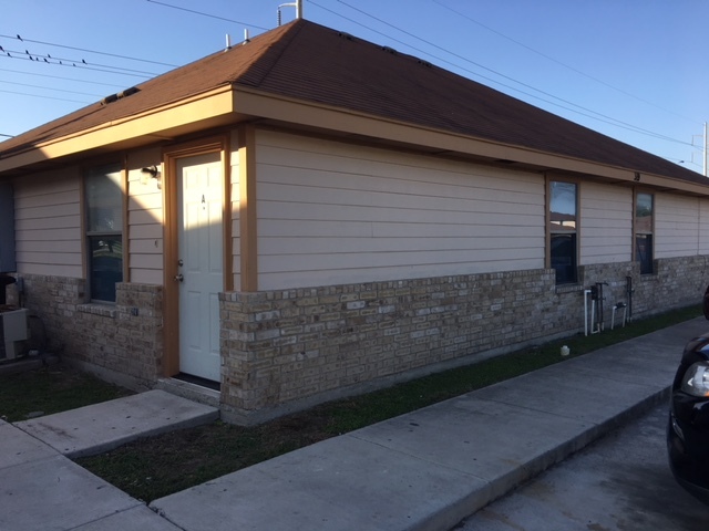 319 Rockport St, Unit B