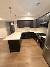 122 Greenwich Ave, Unit 204 in Goshen, NY - Building Photo - Building Photo