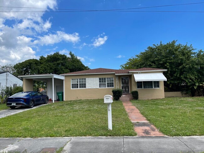 property at 9121 Little River Blvd