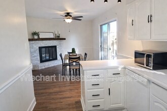 2586 E Bluelick Rd in Lima, OH - Building Photo - Building Photo