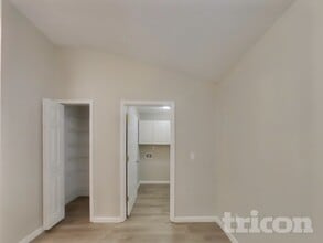 9671 Watershed Dr S, Unit 7713 Hickman Rd #75 in Jacksonville, FL - Building Photo - Building Photo