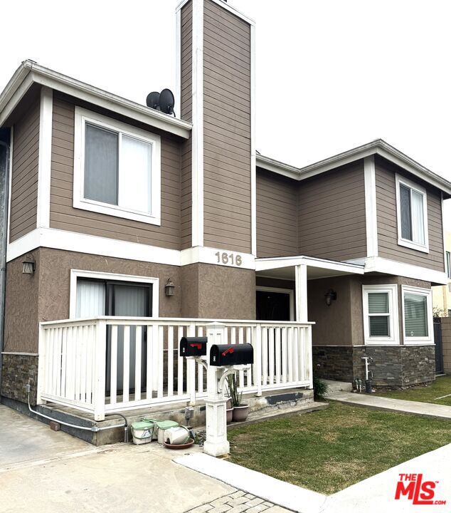 property at 1616 W 206th St