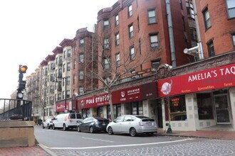 307 Huntington Ave in Boston, MA - Foto de edificio - Building Photo