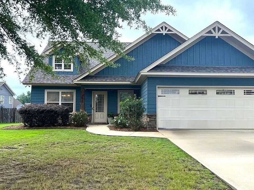 461 Stone Park Blvd in Pike Road, AL - Building Photo