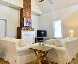 160 Lyndon Ave in Athens, GA - Building Photo - Building Photo