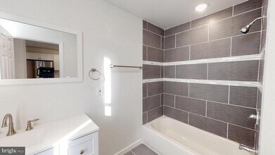 428 S Bond St in Baltimore, MD - Building Photo - Building Photo