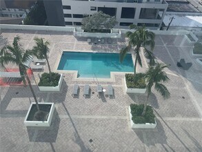 140 S Dixie Hwy, Unit 807 in Hollywood, FL - Foto de edificio - Building Photo