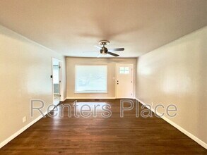 208 E 45th Pl in Tulsa, OK - Building Photo - Building Photo