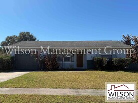 1016 Malaga St in Orlando, FL - Building Photo