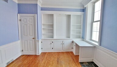 9 Baltimore St in Codorus, PA - Building Photo - Building Photo