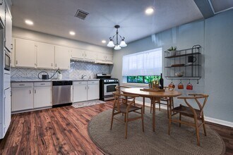 5907 Nancy Ann St in Houston, TX - Building Photo - Building Photo