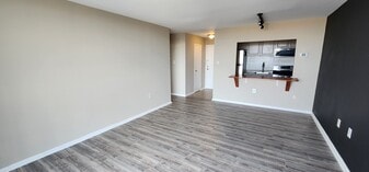 2500 N Van Dorn St, Unit 1619 in Alexandria, VA - Building Photo