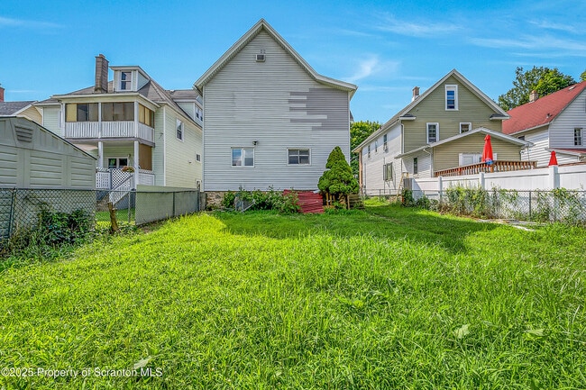 2528 Boulevard Ave in Scranton, PA - Building Photo - Building Photo