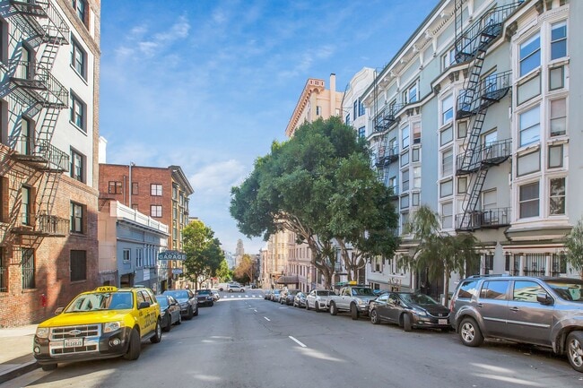 839 Leavenworth in San Francisco, CA - Foto de edificio - Building Photo