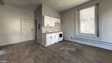 5003 Penn St, Unit 1F in Philadelphia, PA - Building Photo - Building Photo