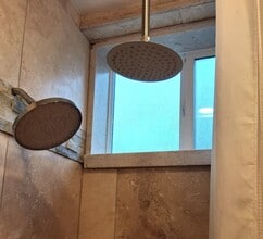 2102 Grand Ave, Unit 2 in Everett, WA - Building Photo - Building Photo