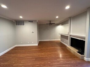 6043 Milton St in Dallas, TX - Building Photo - Building Photo