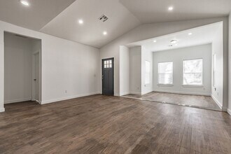 1221 NW 31st St in Oklahoma City, OK - Building Photo - Building Photo