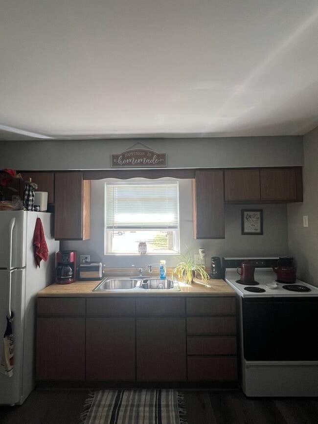 property at 202 Barbara St