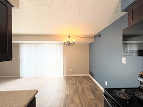 Waterview Farms Apartments in Novi, MI - Foto de edificio - Building Photo