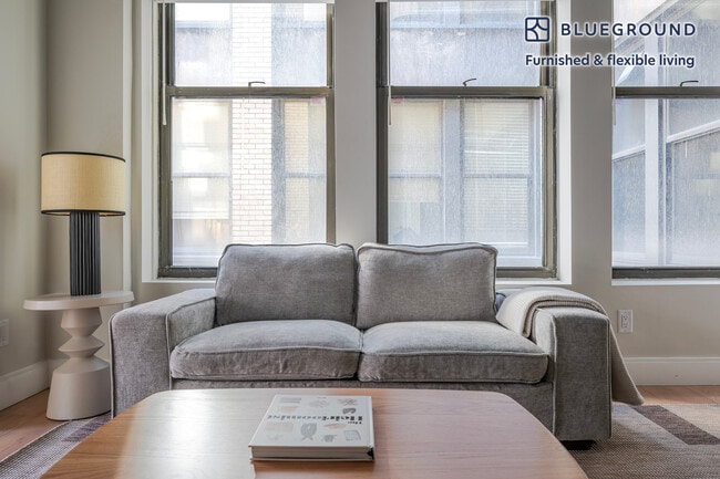 44 Bromfield St in Boston, MA - Building Photo - Building Photo