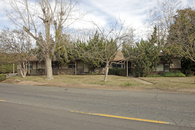 Morse Garden Apartments in Sacramento, CA - Building Photo - Building Photo