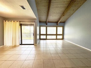 6094 Peregrine Ave in Orlando, FL - Building Photo - Building Photo