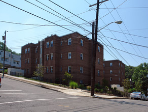 1800 28th St SE in Washington, DC - Building Photo - Building Photo