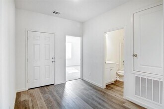 1004 Wild Enclave Ln in Pattison, TX - Building Photo - Building Photo