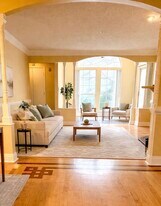 247 Cobblestone Trl, Unit 247 in Avondale Estates, GA - Building Photo